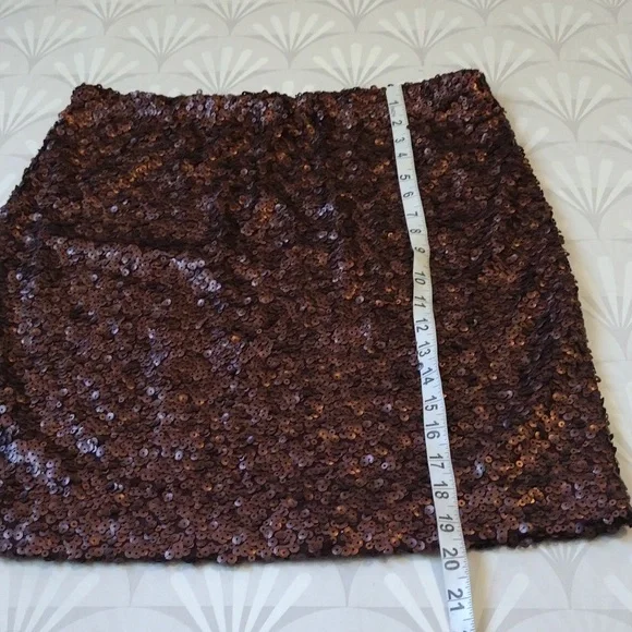 NWOT New York & co chocolate sequin skirt - Picture 5 of 5